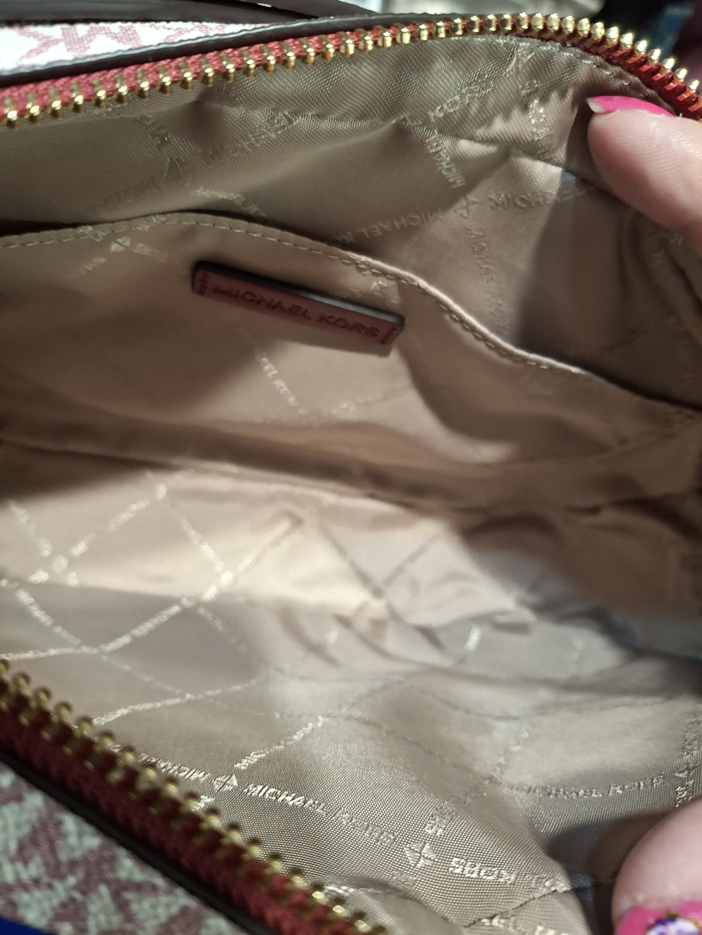 Michael Kors Cherry Logo Leather Crossbody Bag with Gold Chain NWT - Picture 8 of 9